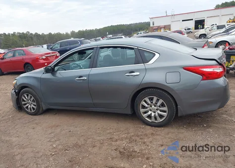 2016 Nissan Altima 2.5 S z USA, uszkodzony, nr VIN 1N4AL3AP9GC133783